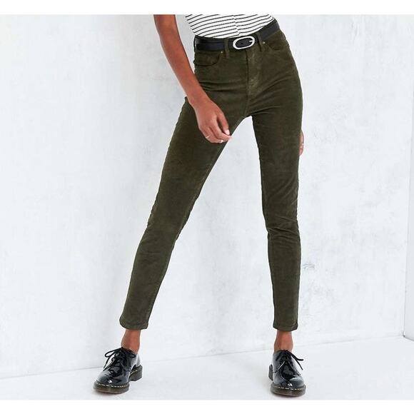 BDG Urban Outfitters Corduroy High Rise Pant Twig Brown Indie Size 32 Y2K Skater - Picture 1 of 12